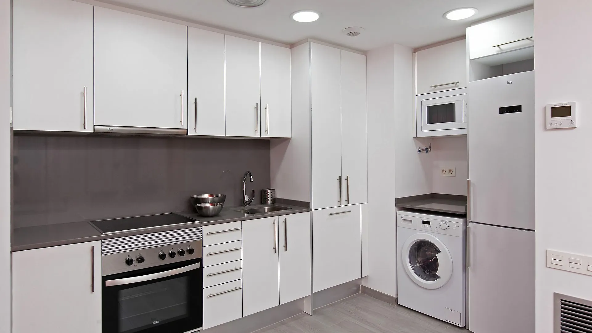 Gaudi Flats Apartment Barcelona
