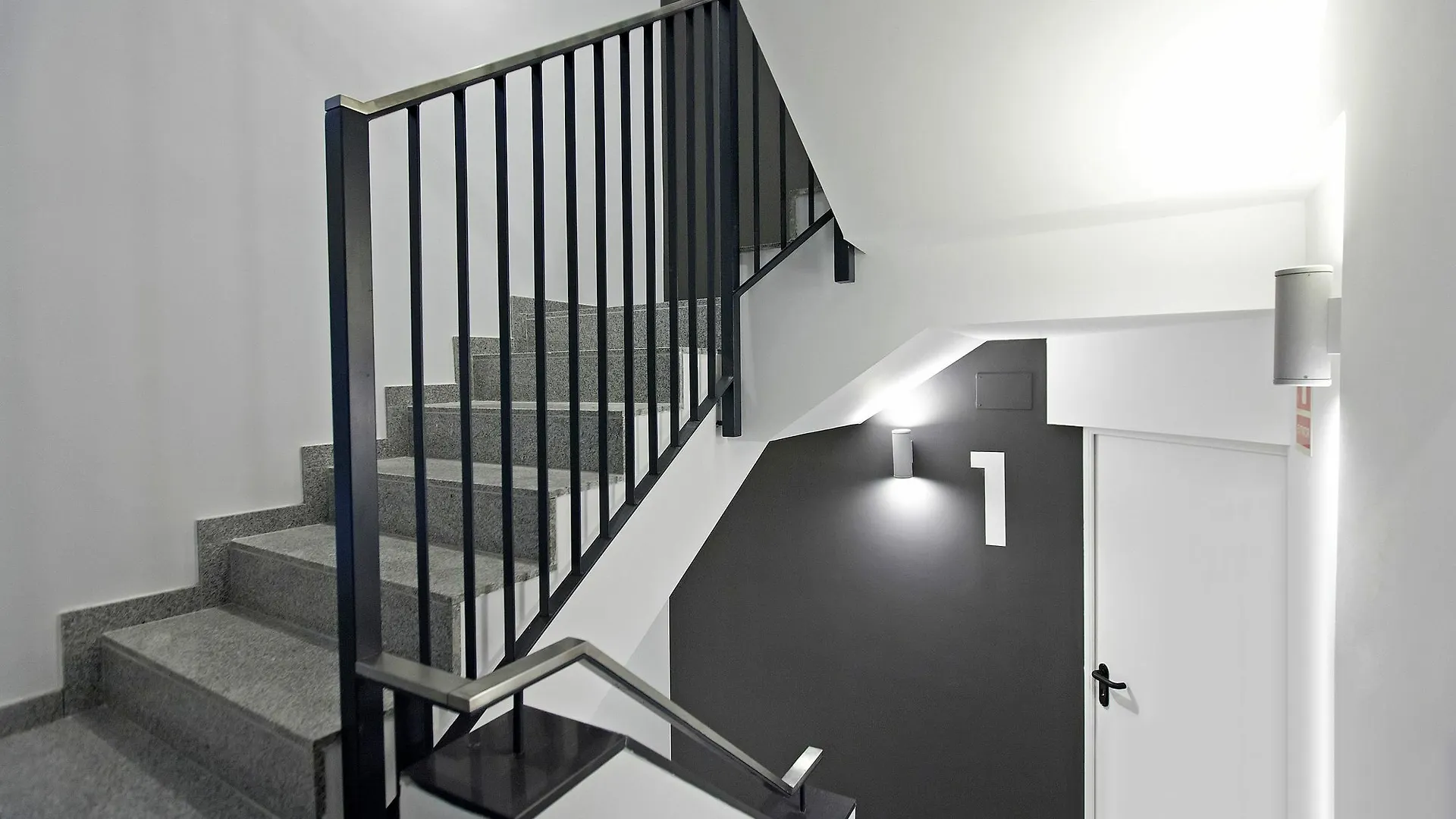 Gaudi Flats Apartment Barcelona