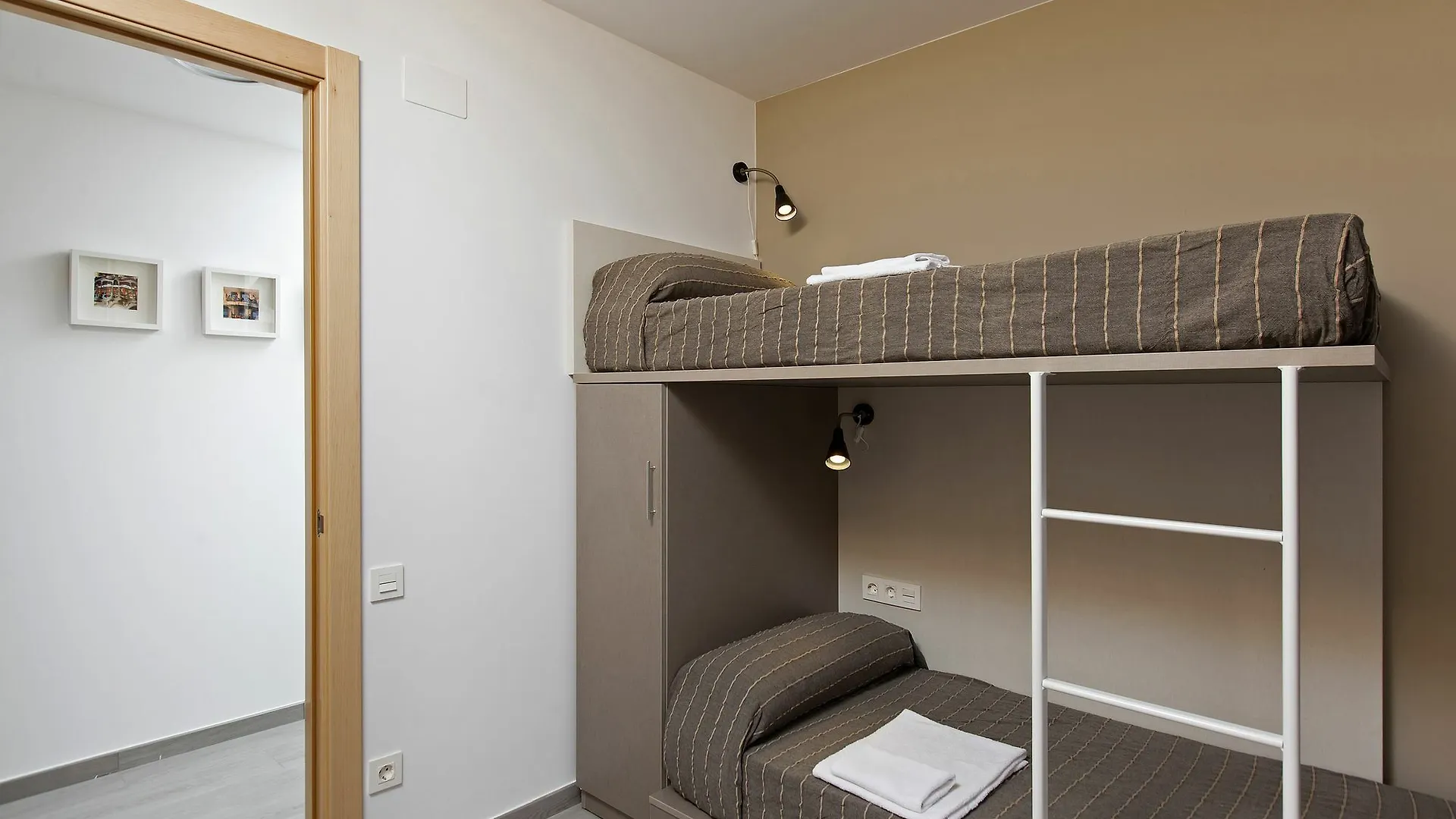 Gaudi Flats Apartment Barcelona Spain