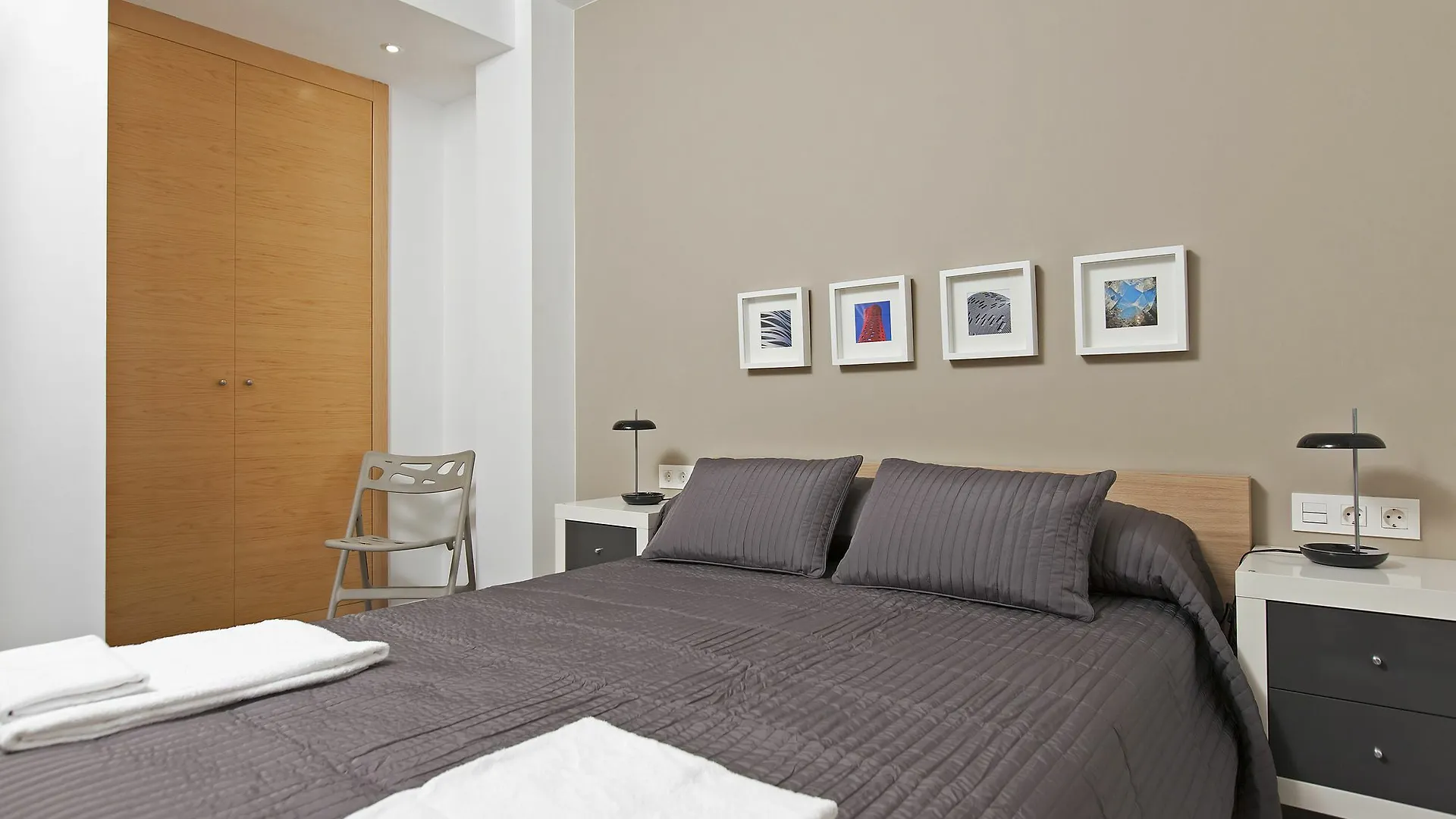 Gaudi Flats Apartment Barcelona 0*,  Spain